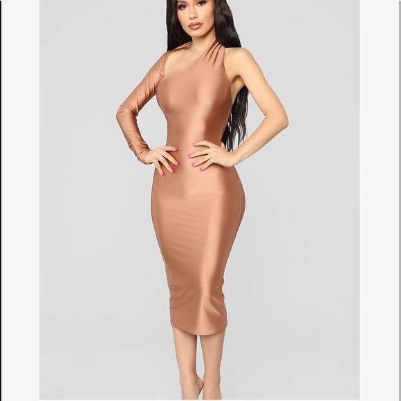 Fashion Nova Dresses & Skirts - Fashion Nova One Shoulder Dress
